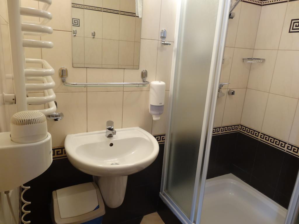 Motel Comet Przeźmierowo Quarto foto