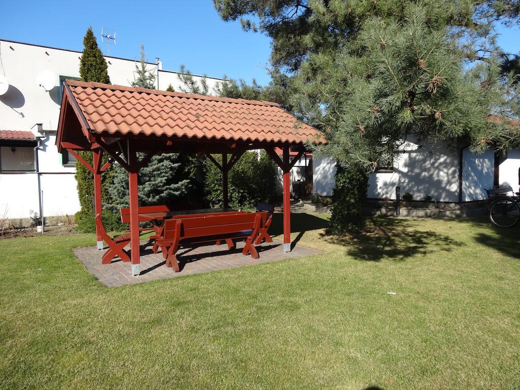 Motel Comet Przeźmierowo Exterior foto