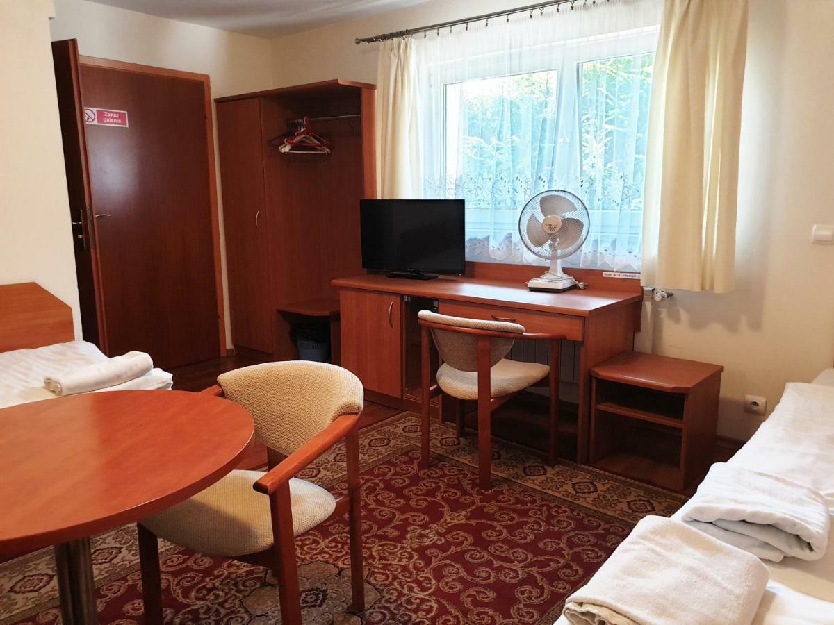 Motel Comet Przeźmierowo Exterior foto